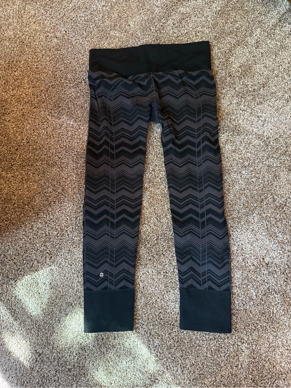 lululemon athletica Black Chevron Jacquard Leggings